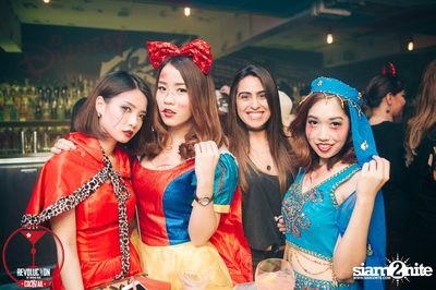 Dizneey Trash Halloween Party at Revolucion Cocktail Bangkok — photo 37