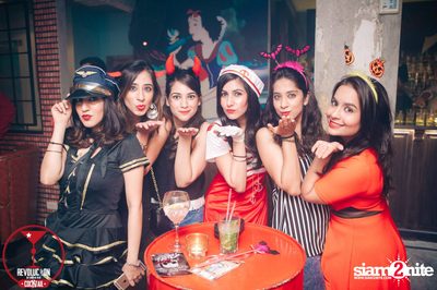 Dizneey Trash Halloween Party at Revolucion Cocktail Bangkok — photo 44