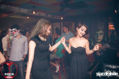 Dizneey Trash Halloween Party at Revolucion Cocktail Bangkok — photo 56
