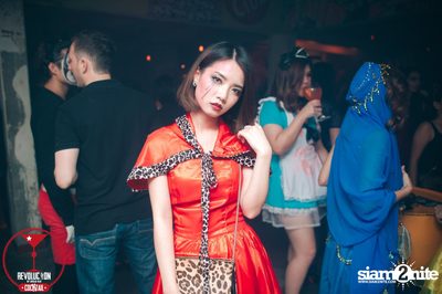 Dizneey Trash Halloween Party at Revolucion Cocktail Bangkok — photo 79