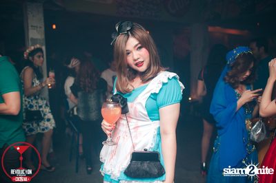 Dizneey Trash Halloween Party at Revolucion Cocktail Bangkok — photo 81