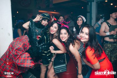 Dizneey Trash Halloween Party at Revolucion Cocktail Bangkok — photo 99