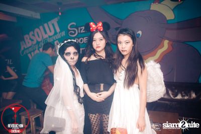 Dizneey Trash Halloween Party at Revolucion Cocktail Bangkok — photo 133