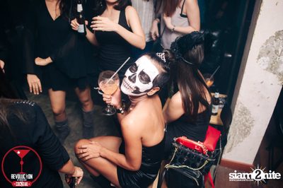Dizneey Trash Halloween Party at Revolucion Cocktail Bangkok — photo 159
