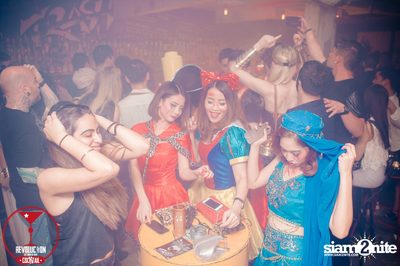 Dizneey Trash Halloween Party at Revolucion Cocktail Bangkok — photo 174
