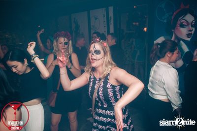Dizneey Trash Halloween Party at Revolucion Cocktail Bangkok — photo 180