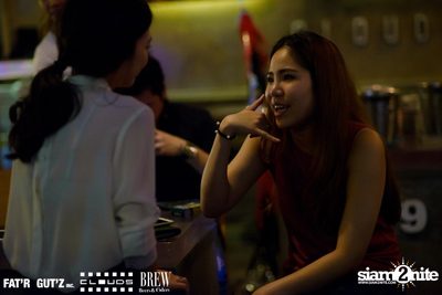 Seenspace Invasion ที่ร้าน Clouds, Fat'R Gut'z และ BREW Beers & Ciders — photo 17