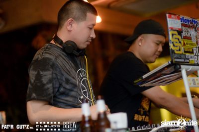 Seenspace Invasion ที่ร้าน Clouds, Fat'R Gut'z และ BREW Beers & Ciders — photo 19