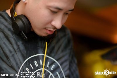 Seenspace Invasion ที่ร้าน Clouds, Fat'R Gut'z และ BREW Beers & Ciders — photo 22