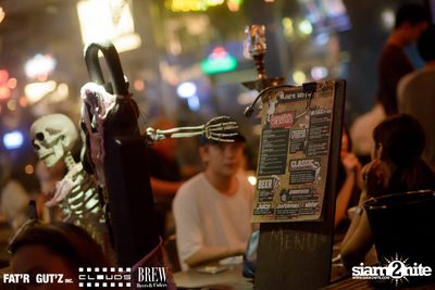 Seenspace Invasion ที่ร้าน Clouds, Fat'R Gut'z และ BREW Beers & Ciders — photo 32