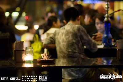 Seenspace Invasion ที่ร้าน Clouds, Fat'R Gut'z และ BREW Beers & Ciders — photo 34