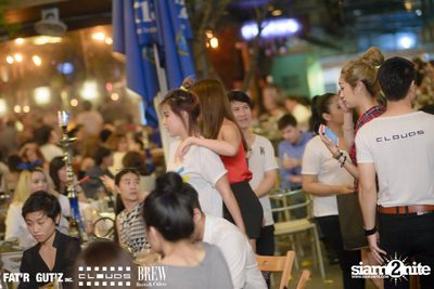 Seenspace Invasion ที่ร้าน Clouds, Fat'R Gut'z และ BREW Beers & Ciders — photo 46