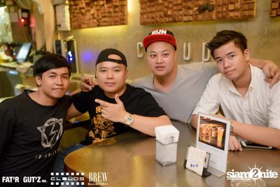 Seenspace Invasion ที่ร้าน Clouds, Fat'R Gut'z และ BREW Beers & Ciders — photo 54