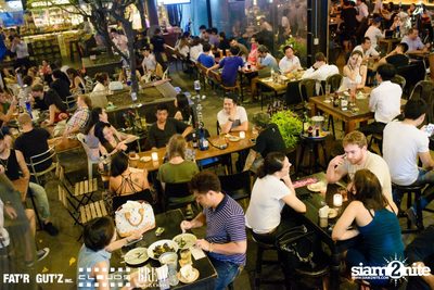 Seenspace Invasion ที่ร้าน Clouds, Fat'R Gut'z และ BREW Beers & Ciders — photo 61