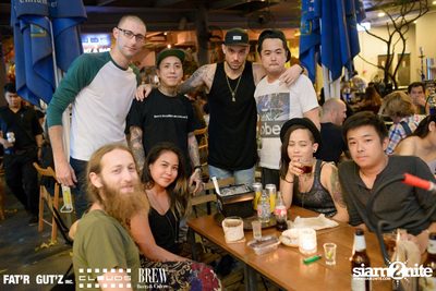 Seenspace Invasion ที่ร้าน Clouds, Fat'R Gut'z และ BREW Beers & Ciders — photo 69