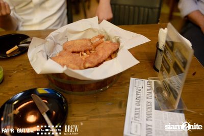 Seenspace Invasion ที่ร้าน Clouds, Fat'R Gut'z และ BREW Beers & Ciders — photo 74