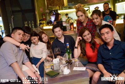 Seenspace Invasion ที่ร้าน Clouds, Fat'R Gut'z และ BREW Beers & Ciders — photo 95