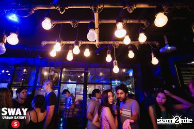 2nd Year anniversary Bash ที่ร้าน สเวย์, ทองหล่อซอย 10 — photo 60