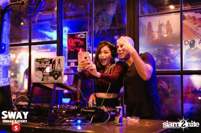 2nd Year anniversary Bash ที่ร้าน สเวย์, ทองหล่อซอย 10 — photo 76