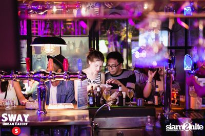 2nd Year anniversary Bash ที่ร้าน สเวย์, ทองหล่อซอย 10 — photo 129