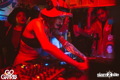 Go Grrrls Pre-Halloween | Witch House at Tapas Silom — photo 66