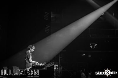 The Notorious Friday at Illuzion Discoteque — photo 28