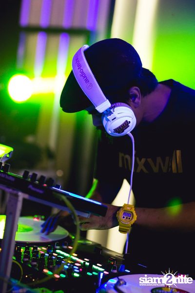 Red Bull Canvas Cooler Thailand 2015 at Iconic Studio — photo 47