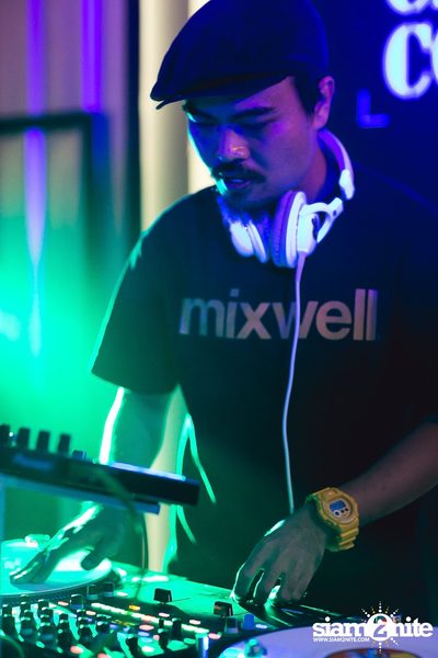 Red Bull Canvas Cooler Thailand 2015 at Iconic Studio — photo 48
