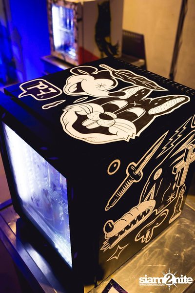 Red Bull Canvas Cooler Thailand 2015 at Iconic Studio — photo 77