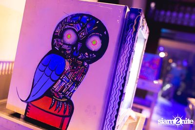 Red Bull Canvas Cooler Thailand 2015 at Iconic Studio — photo 81