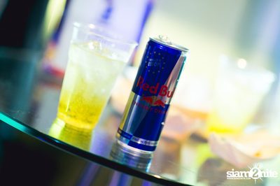 Red Bull Canvas Cooler Thailand 2015 at Iconic Studio — photo 91