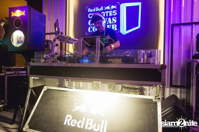 Red Bull Canvas Cooler Thailand 2015 at Iconic Studio — photo 106