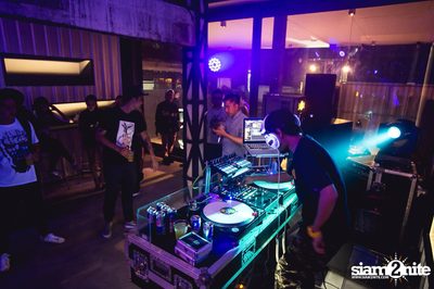 Red Bull Canvas Cooler Thailand 2015 at Iconic Studio — photo 109