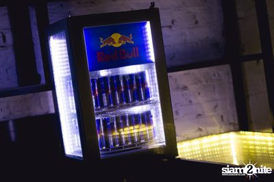 Red Bull Canvas Cooler Thailand 2015 at Iconic Studio — photo 135