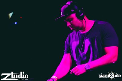 Grey Goose นำเสนอ TGIF : Sidney Samson ที่ สตูดิโอ ไลฟ์ ฮอลล์ — photo 43