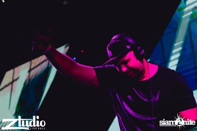 Grey Goose นำเสนอ TGIF : Sidney Samson ที่ สตูดิโอ ไลฟ์ ฮอลล์ — photo 46