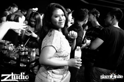 Grey Goose นำเสนอ TGIF : Sidney Samson ที่ สตูดิโอ ไลฟ์ ฮอลล์ — photo 125
