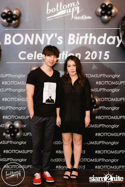 Saturday Night at BottomsUp, Thonglor — photo 3