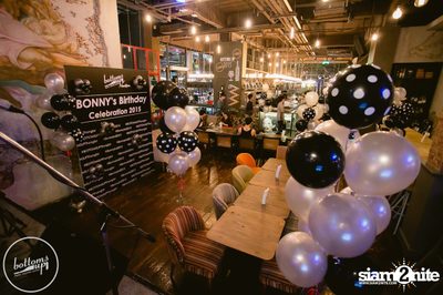 Saturday Night at BottomsUp, Thonglor — photo 8