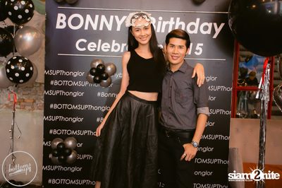 Saturday Night at BottomsUp, Thonglor — photo 17