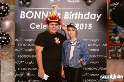 Saturday Night at BottomsUp, Thonglor — photo 25