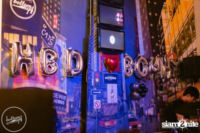 Saturday Night at BottomsUp, Thonglor — photo 26