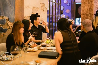 Saturday Night at BottomsUp, Thonglor — photo 63