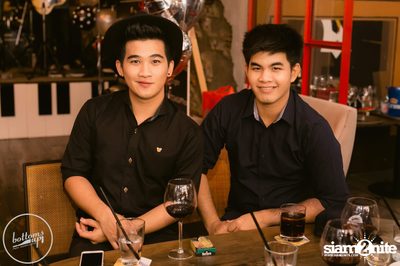 Saturday Night at BottomsUp, Thonglor — photo 75