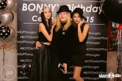 Saturday Night at BottomsUp, Thonglor — photo 87