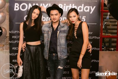 Saturday Night at BottomsUp, Thonglor — photo 91