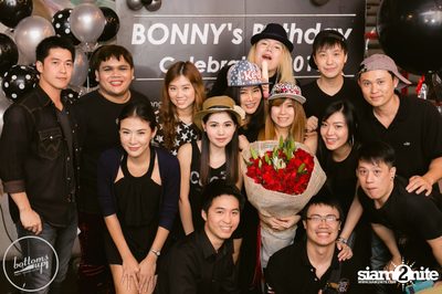 Saturday Night at BottomsUp, Thonglor — photo 114