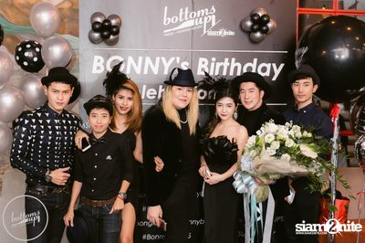 Saturday Night at BottomsUp, Thonglor — photo 123