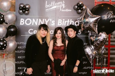 Saturday Night at BottomsUp, Thonglor — photo 139
