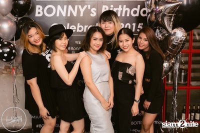 Saturday Night at BottomsUp, Thonglor — photo 145